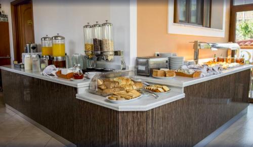 Room in Apartment - A spacious and bright one bedroom apartment