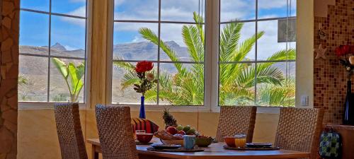 Iekārtas, Ferienhaus Casa Oasis - La Pared - Garten - Meerblick in Pareda
