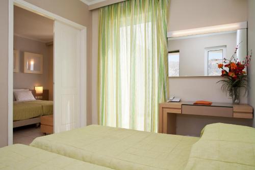 Sovereign Beach Hotel