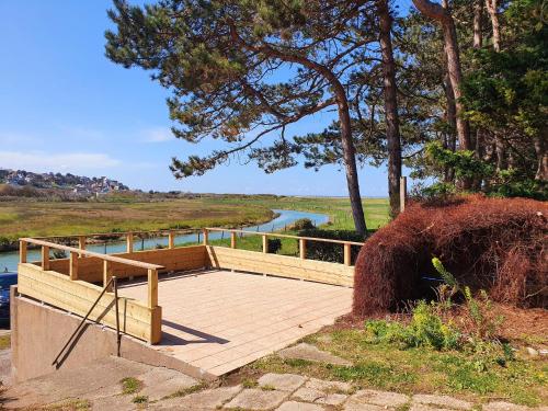 Les Ondines Vue Riviere Et Mer - Quiberville