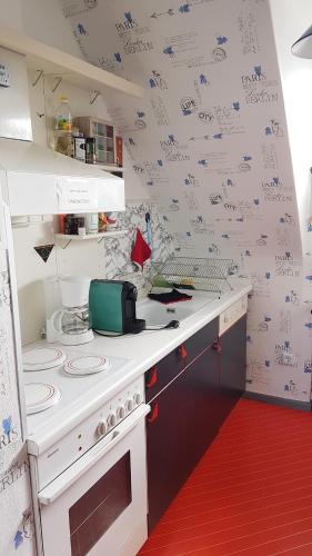 Cocina, Ferienwohnung Kochel mit Wallbox in Gifhorn
