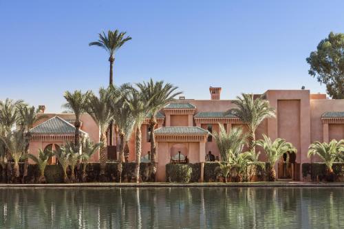 294676553 Amanjena Resort