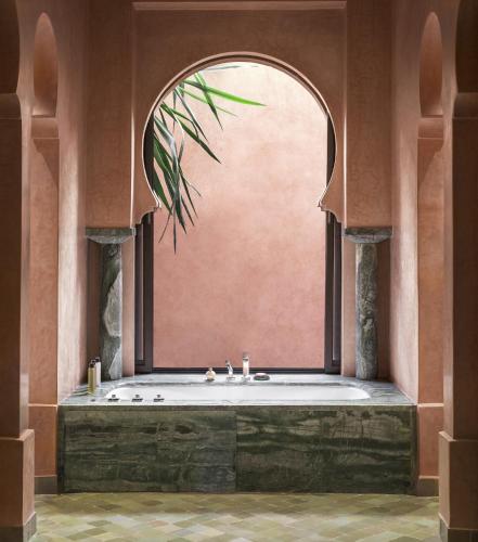 294680649 Amanjena Resort