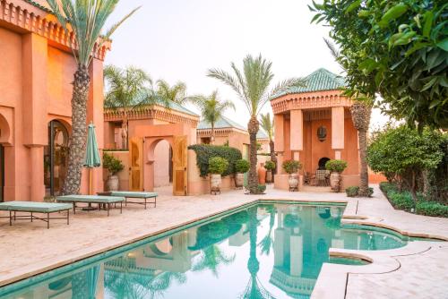 294682187 Amanjena Resort
