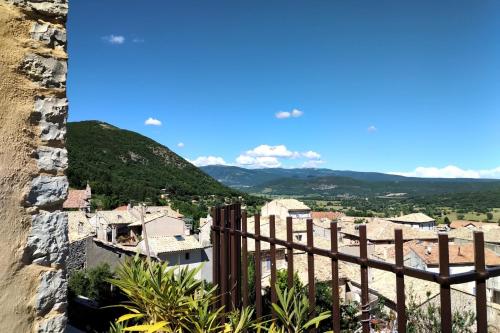 PLEIN CIEL EN PROVENCE gîte à louer Bouiron