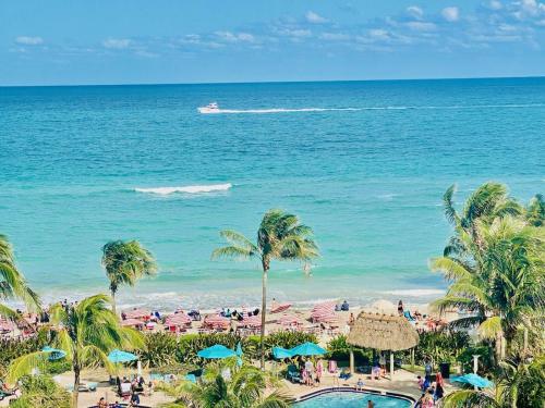 Stunning Sea view Apt in Hollywood Beach - image 3