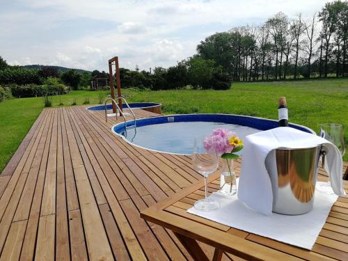 สภาพแวดล้อมโดยรอบ, Lucni penzion*** in เชสกา สกาลิซ