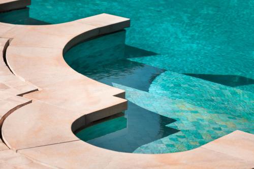 294683822 Amanjena Resort