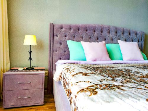 Mango Apartments (LILAC VELVET)