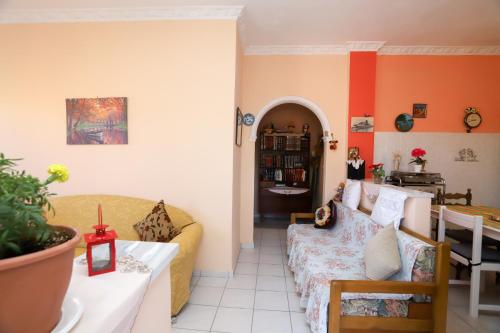 Alexis & Loula Village House 4
