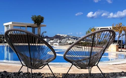 Santorini Mesotopos, Fira