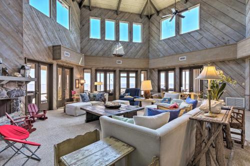 Waterfront Home on Perdido Bay Private Dock View - image 5