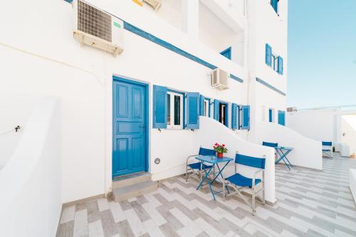 Honeymoon Beach Studios - main image