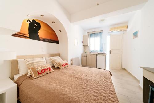 Honeymoon Beach Studios - image 2