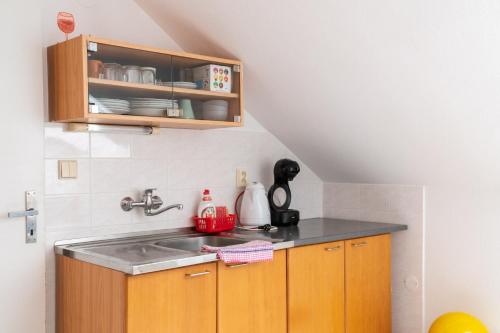 кухня, Apartmány Kaplička Cikháj (Apartmany Kaplicka Cikhaj) in Їхлава