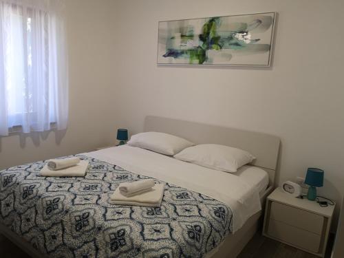 2 bedrooms, 2 beds