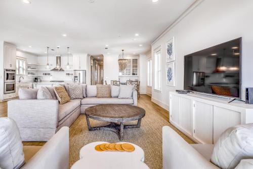 Beach Vista Two - image 3