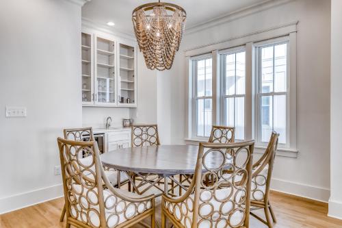 Beach Vista Two - image 9