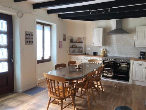 Le Gite du Lotus Correzien in Le Lonzac