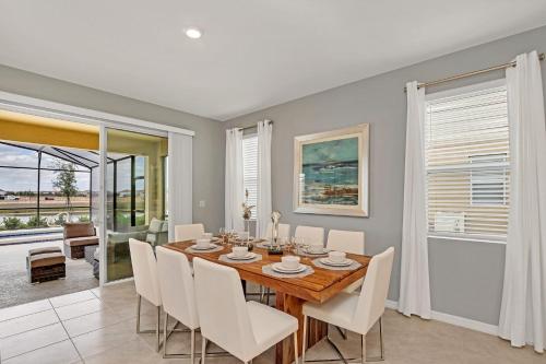 LAKE VIEW Lavish Home with Big Pool Area Themed Rooms and Game Room! #7ST556 - image 7