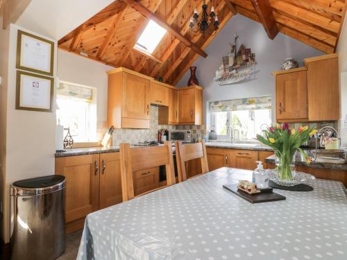 Stable Cottage in Flask