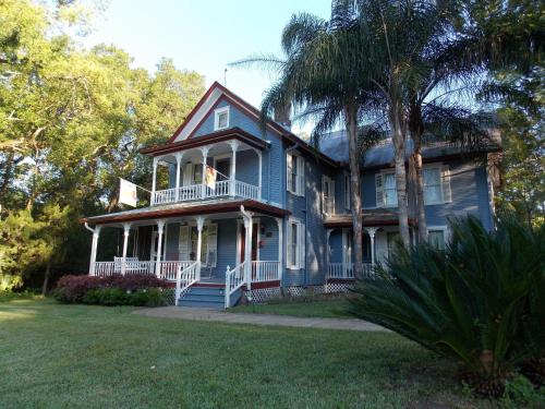 B&B Cassadaga - The Ann Stevens House - Bed and Breakfast Cassadaga