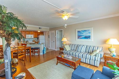 2 Bedroom Apartment with Ocean Views! Palace Resort 308 - image 2