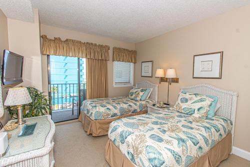 2 Bedroom Apartment with Ocean Views! Palace Resort 308 - image 6