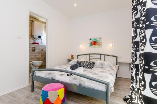 Guest House Nikolina - image 7