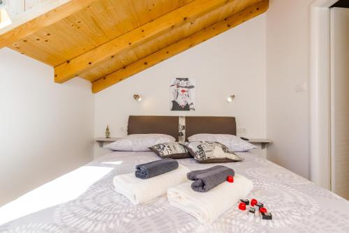 Guest House Nikolina - image 8