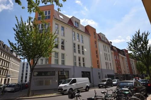 FULL HOUSE Studios - CityLife Apartment - NETFLIX + WiFi inkl.