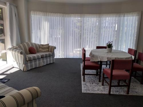 Quiet location with view and public transport in นอร์ท เวลลิงตัน