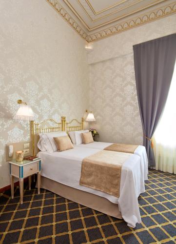 Suite with View image 9