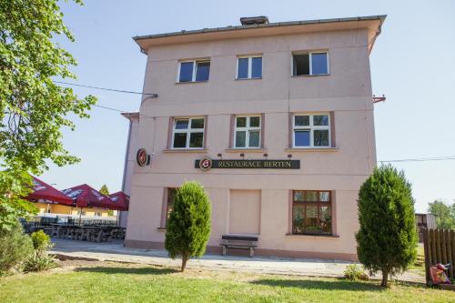 B&B Strašice - Pension Berten Strašice - Bed and Breakfast Strašice