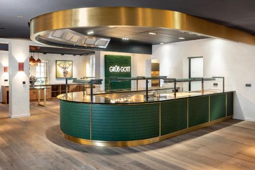 Étterem, Wellness & Genuss Resort - Engel Obertal in Baiersbronn