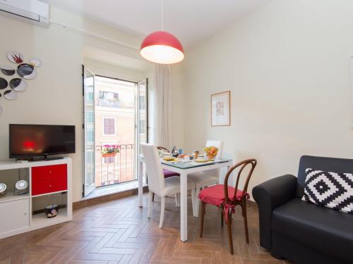 Apartment Regina's House - St Peter by Interhome, Rome (photo 3)