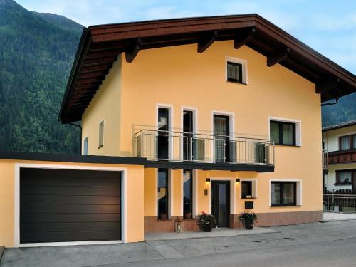  Apartment Alpenrose by Interhome in Kappl