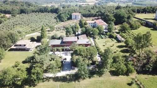 Skats, All'Antica Scuderia Del Castello in Majano