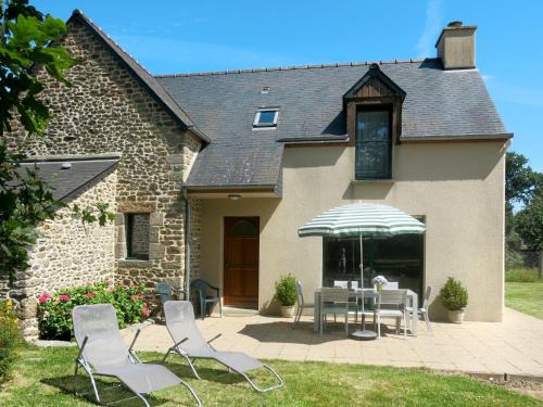 Holiday Home Le Petit Maître - LET300 by Interhome - Location saisonnière - Le Tronchet