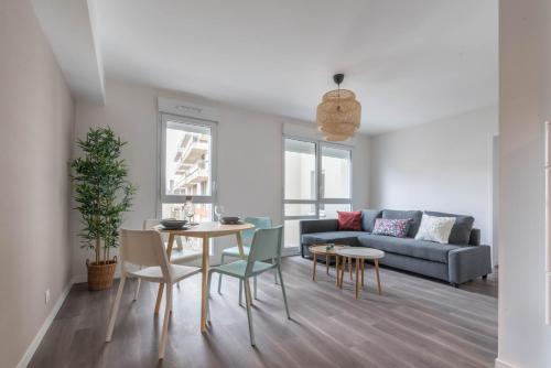 NATHAN - Appartement proche gare, arrivee 24 24