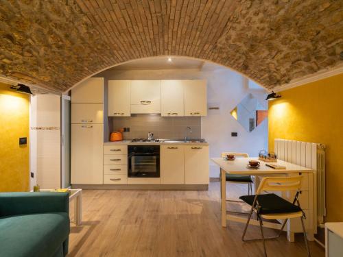  Apartment Ernestina by Interhome, Pension in Ventimiglia