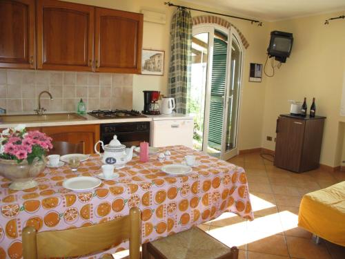  Apartment Giglio - VLO205 by Interhome in Lecchiore