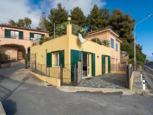  Holiday Home Terrazzo sul Mare by Interhome in Cipressa