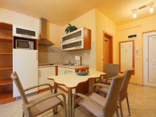 Apartment Catalpa by Interhome in Balatonfoldvar