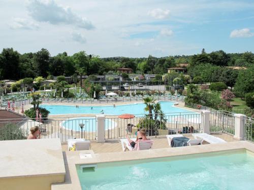  Apartment Iris e Girasole by Interhome in Manerba del Garda