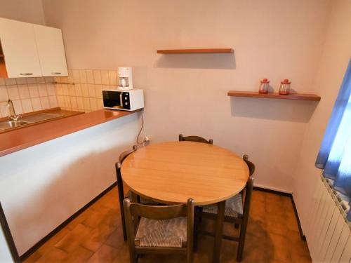 Apartment Basic by Interhome, Crone (fotografie 7)