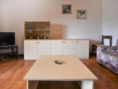 Apartment Basic by Interhome, Crone (fotografie 10)
