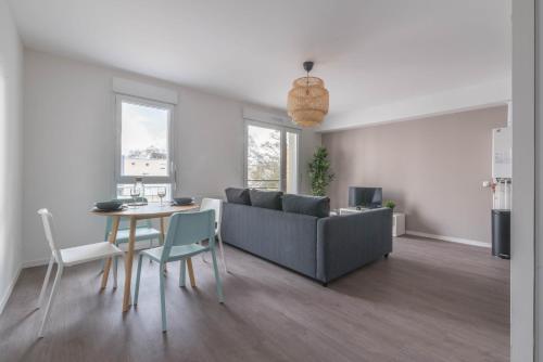 THEO - Appartement proche gare,WIFI,arrivée 24 24