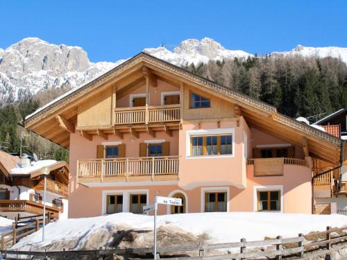  Apartment Brunel - SOF773 by Interhome, Unterkunft in Soraga di Fassa