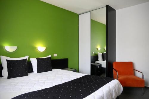 Hotel Adoma - image 9